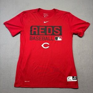Men’s Cincinnati Reds The Nike Tee MLB Red Short Sleeve T-Shirt Size Medium
